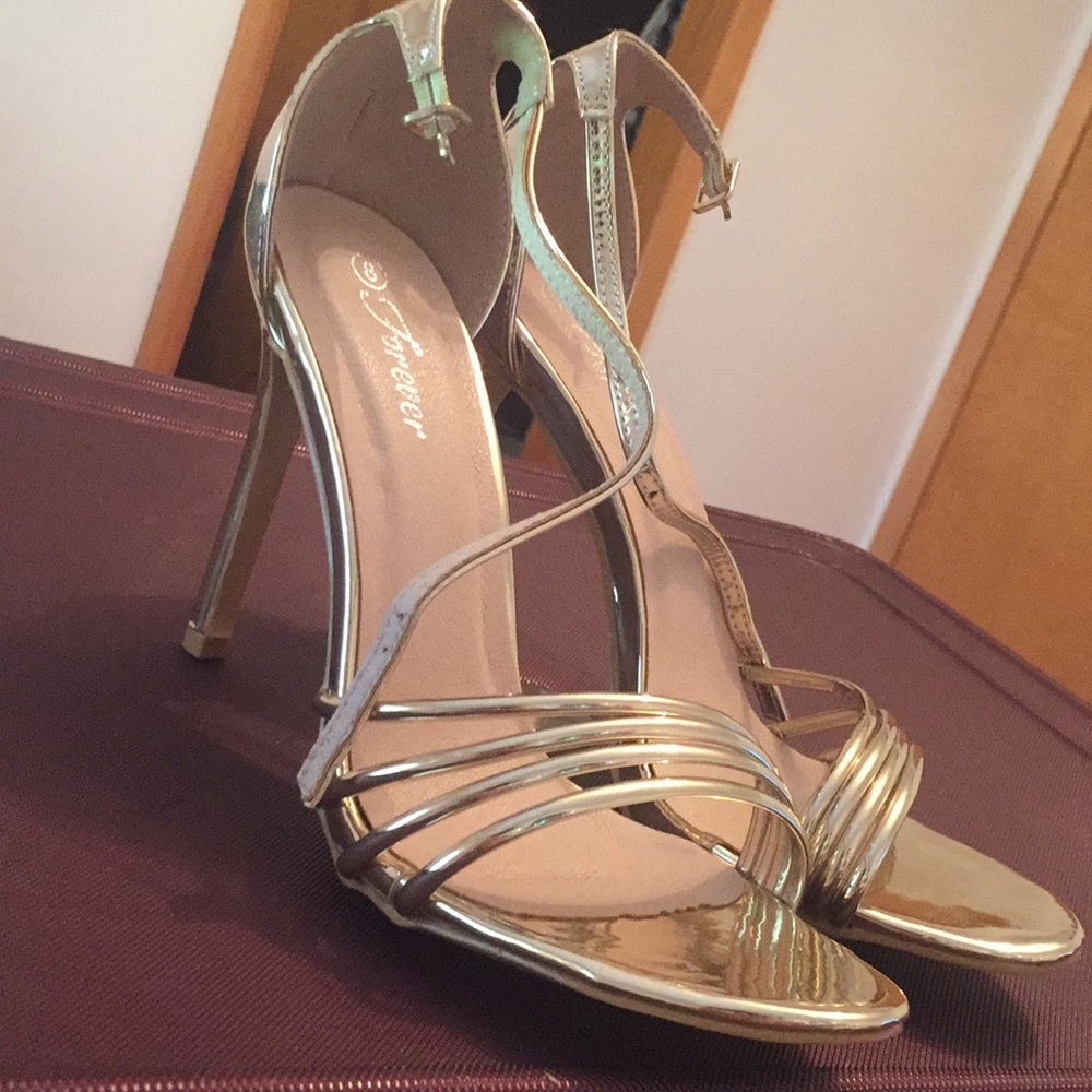 I never wear heals so I don’t have a need for them